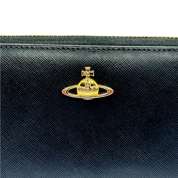 ✨BLACK FRIDAY PRICE DROP✨ Vivienne Westwood Opio Wallet - Picture 2 of 13